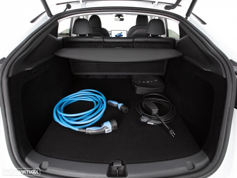 Tesla Model Y Performance Tração Integral - 13