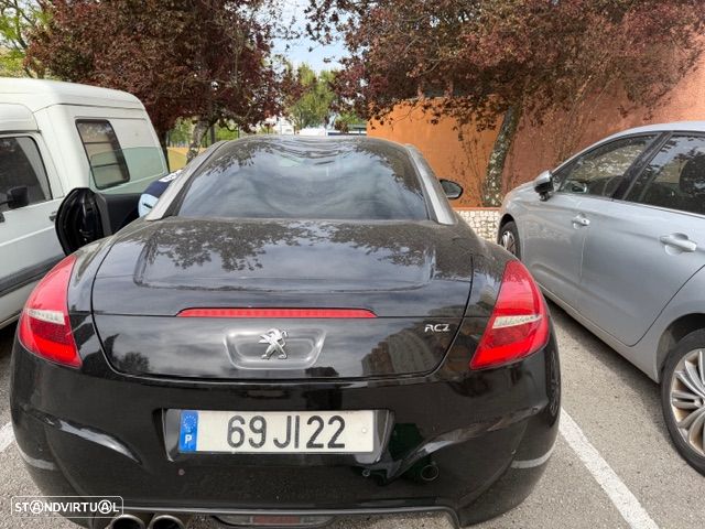 Peugeot RCZ - 8