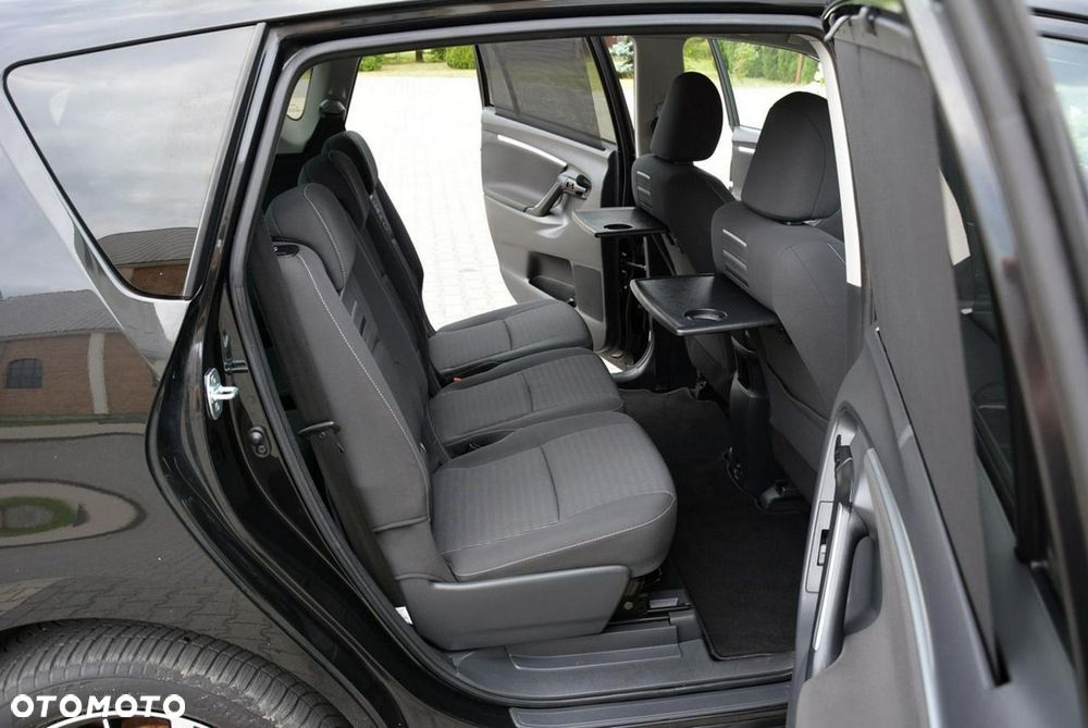 Toyota Verso 1.8 Premium 7os EU6 - 15
