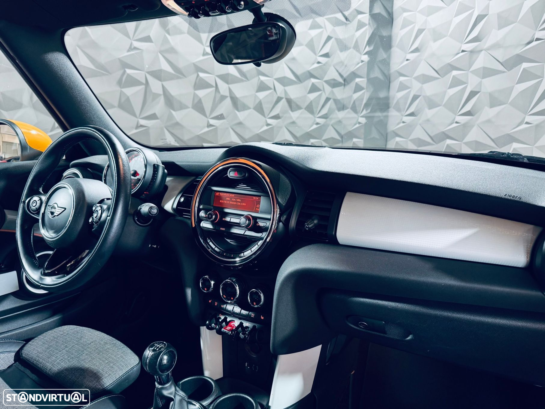 MINI Cabrio Cooper D - 10