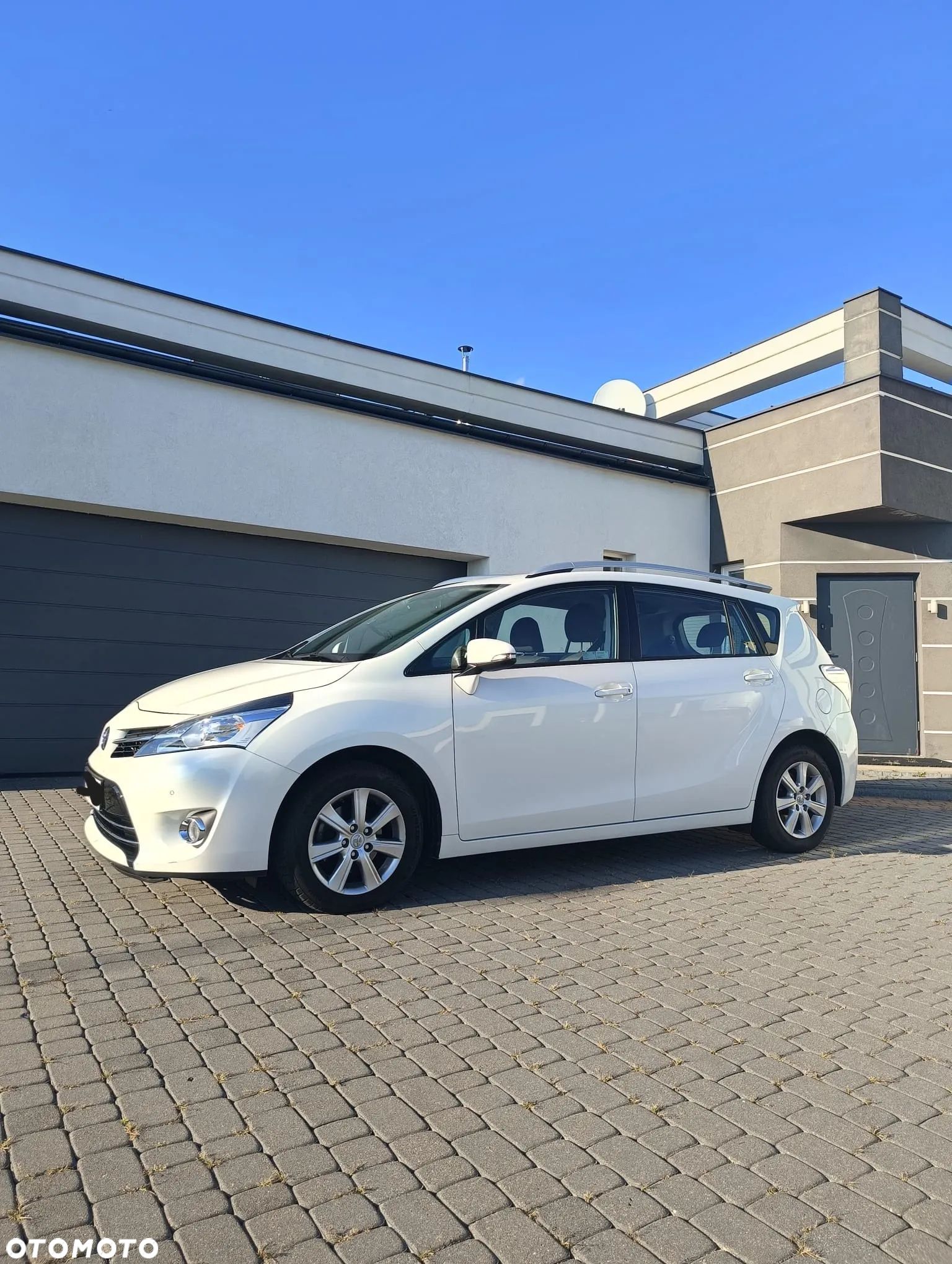 Toyota Verso - 1