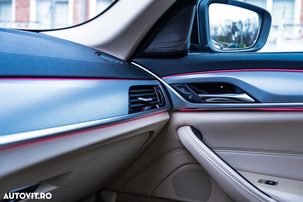 BMW Seria 5 520d Aut. Luxury Line - 15