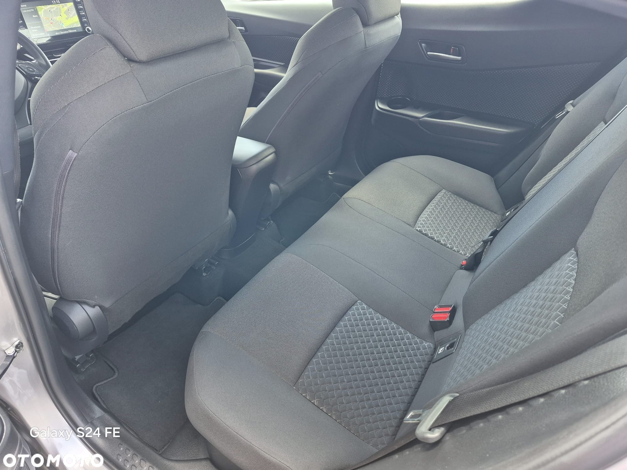 Toyota C-HR - 35