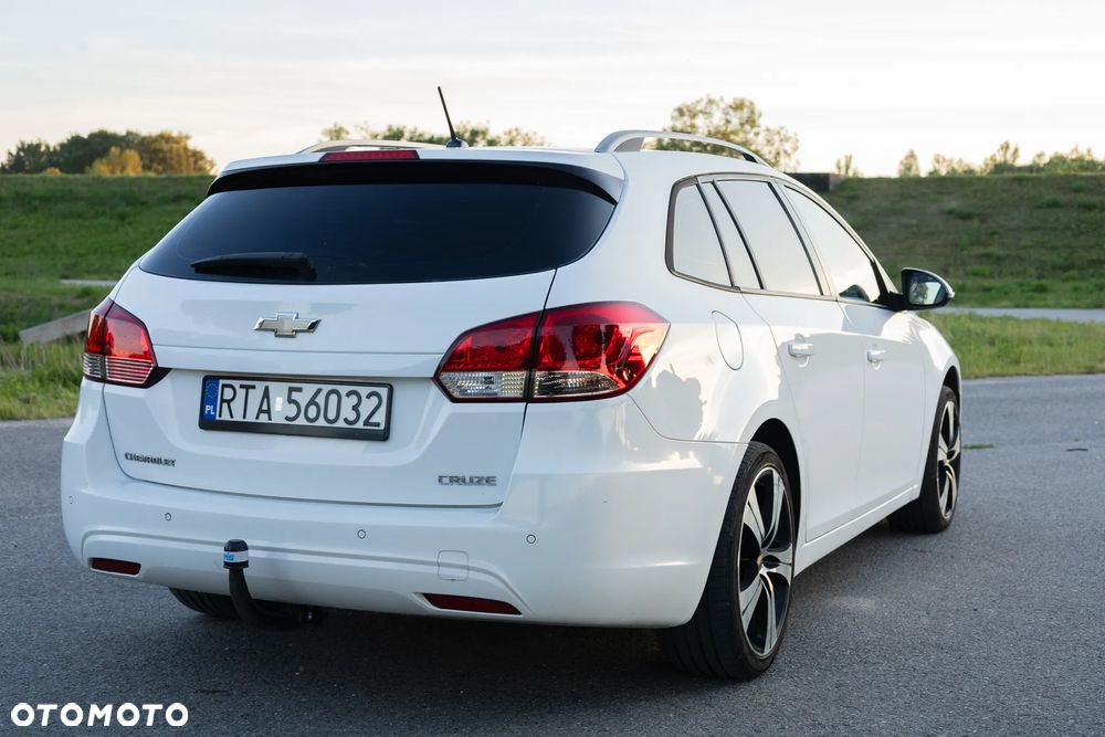 Chevrolet Cruze 1.8 LT - 10