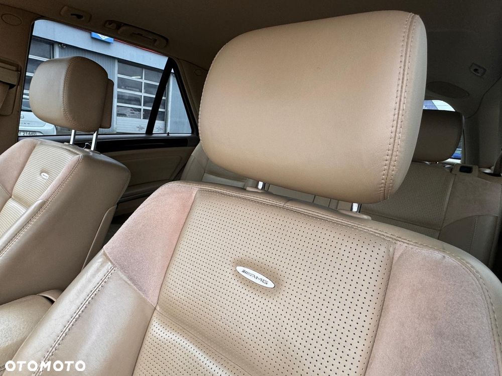 Mercedes-Benz ML - 26