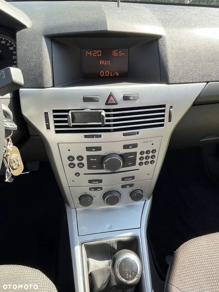 Opel Astra 1.4 - 9
