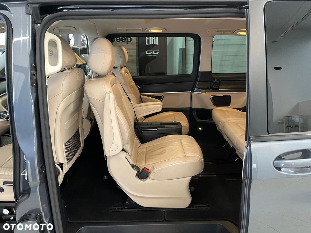 Mercedes-Benz Klasa V 250 (BlueTEC) d Avantgarde 7G-Tronic (d³ugi) - 12