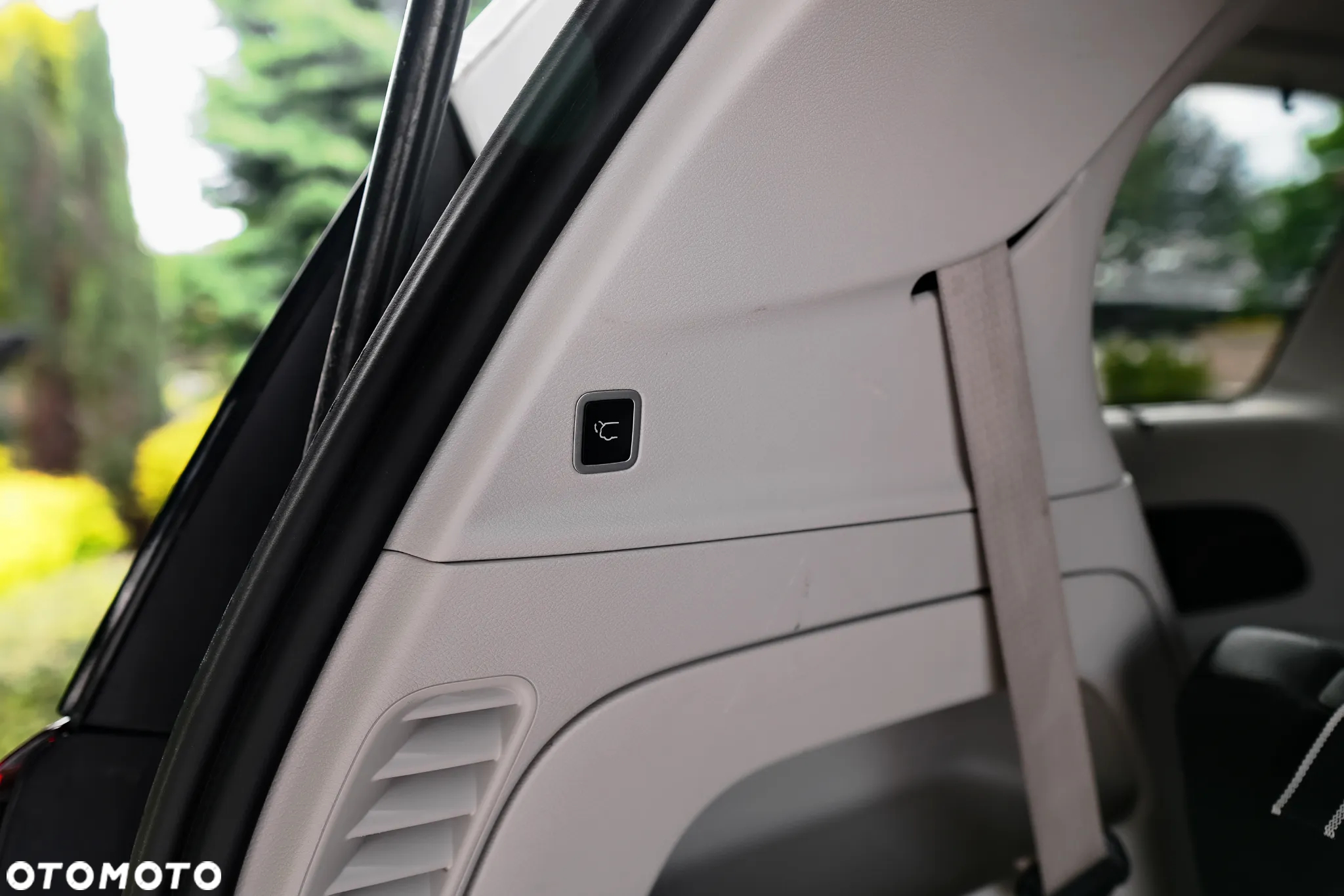Chrysler Pacifica - 34