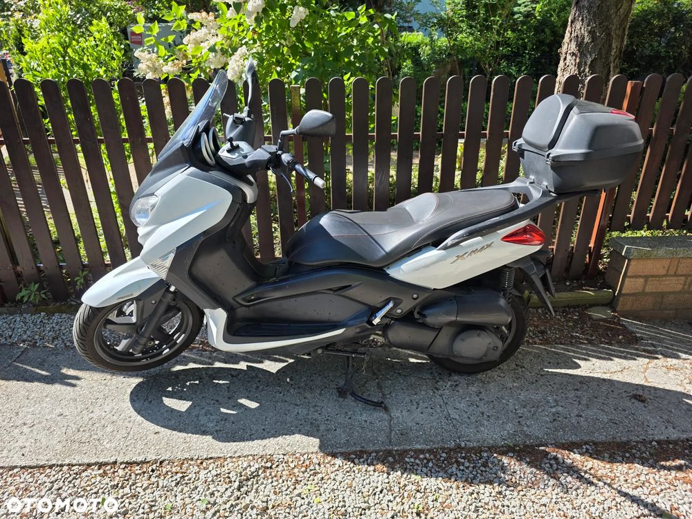 Yamaha X-max - 1