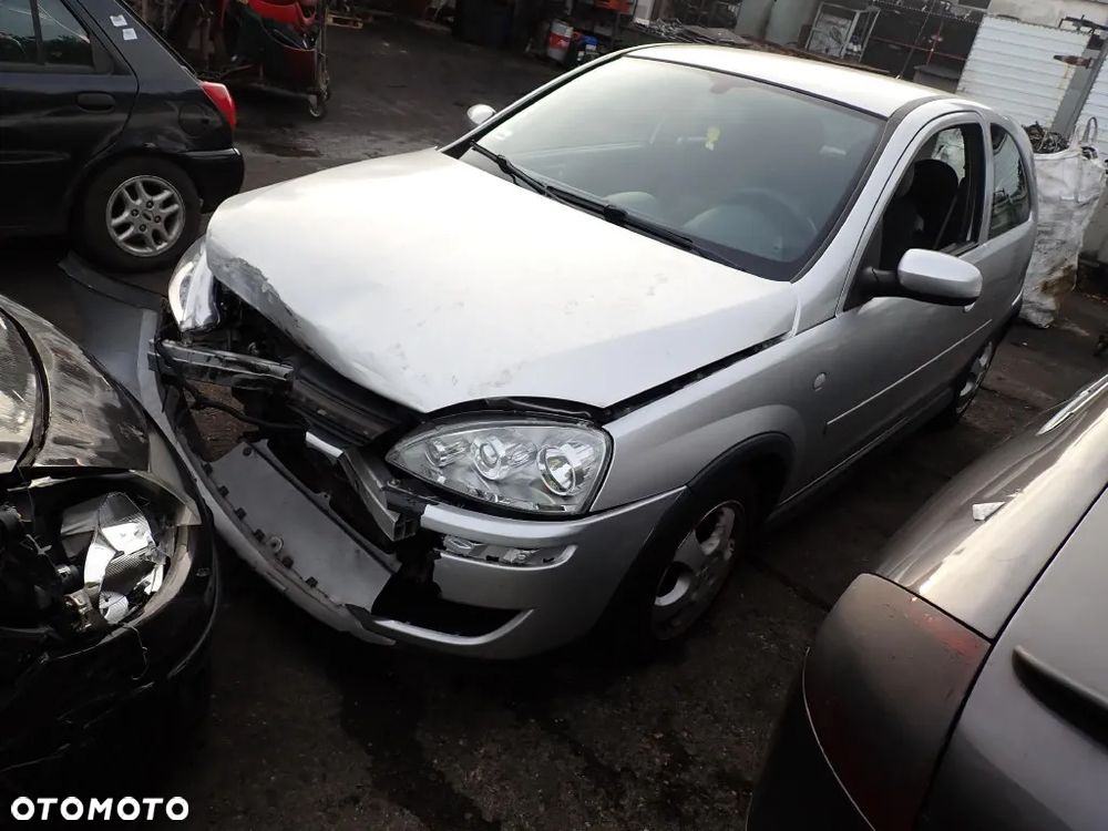 CZĘŚCI - Opel Corsa C 1,2 Z12XEP 80KM HB 3D LIFT F13 lakier Z157 2006r. INDEX - 9759 - 2