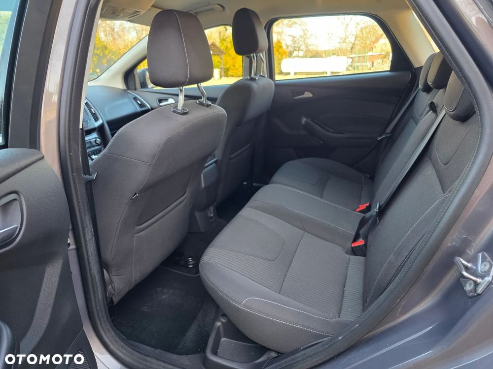 Ford Focus 1.0 EcoBoost Start-Stopp-System SYNC Edition - 14