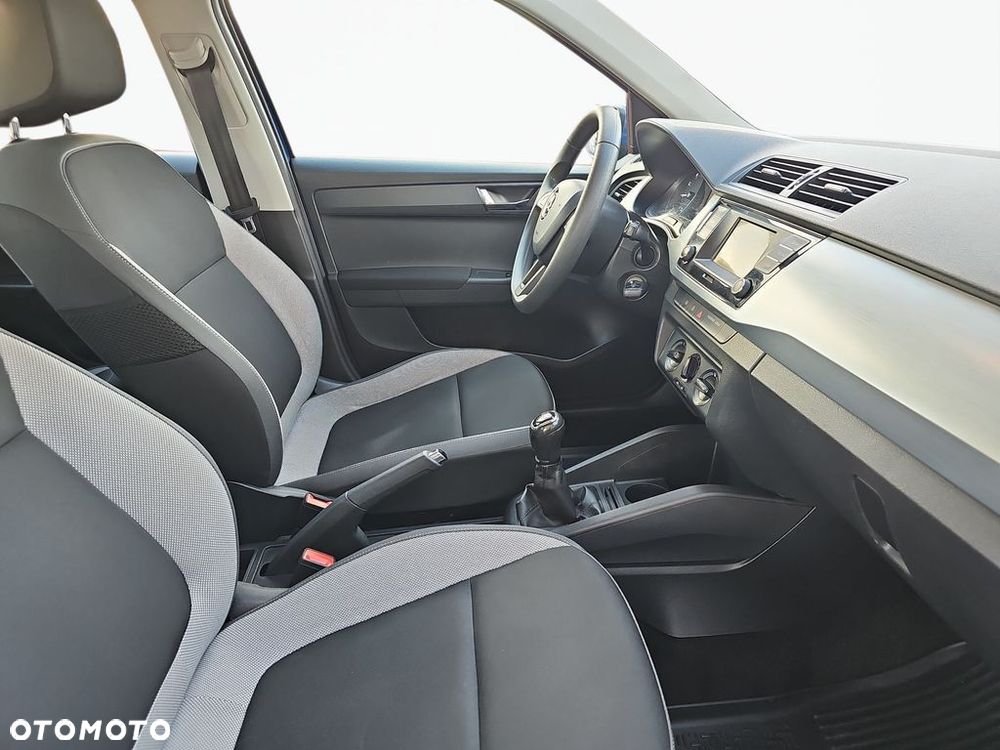 Skoda Fabia 1.0 TSI Ambition - 10
