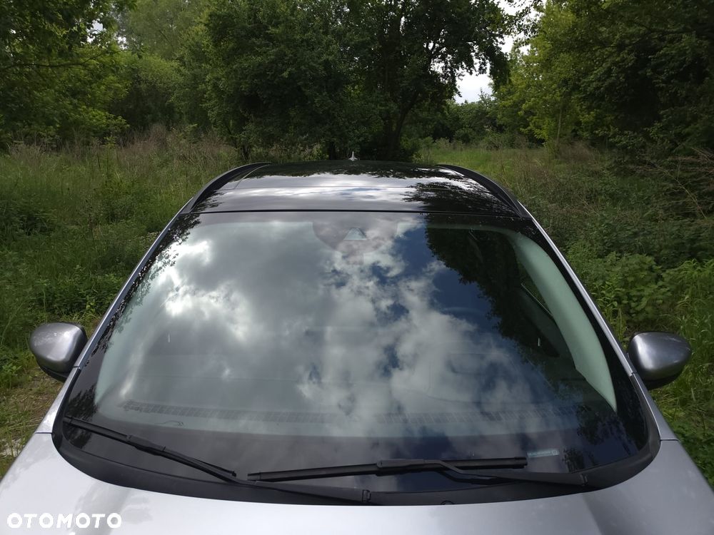 Ford Kuga 2.5 Duratec PHEV TITANIUM - 4