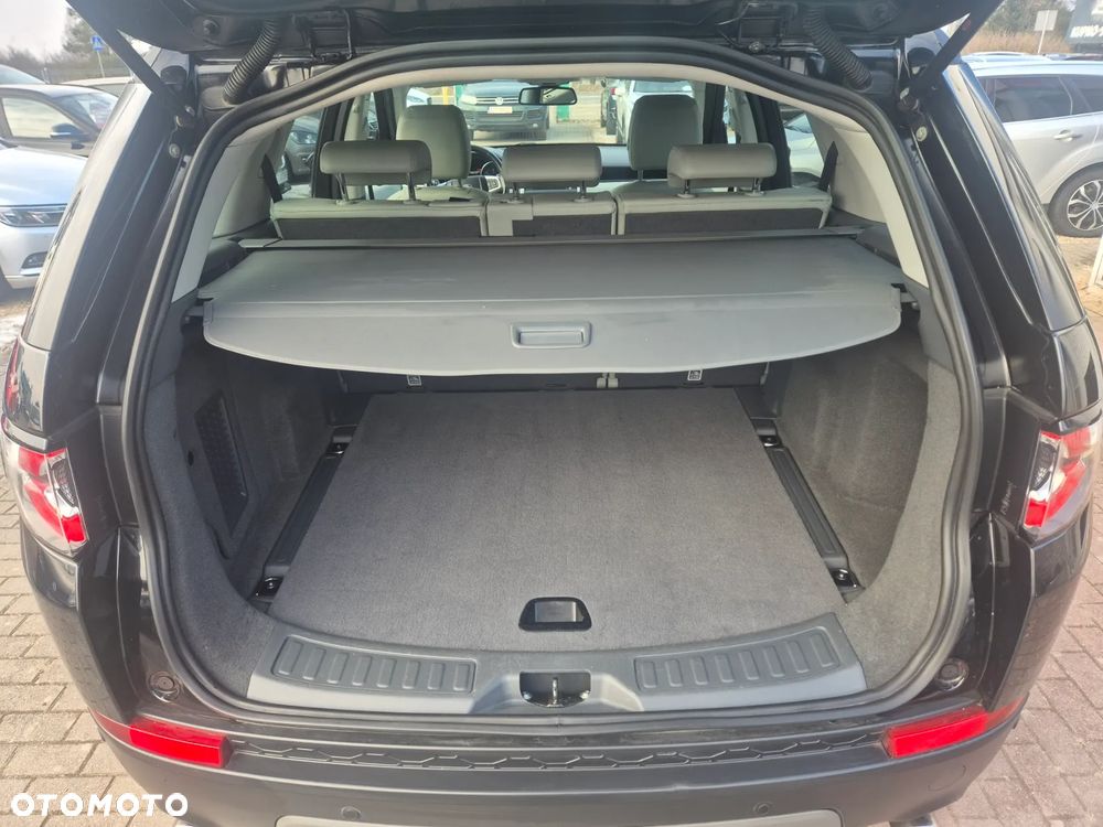 Land Rover Discovery Sport - 10