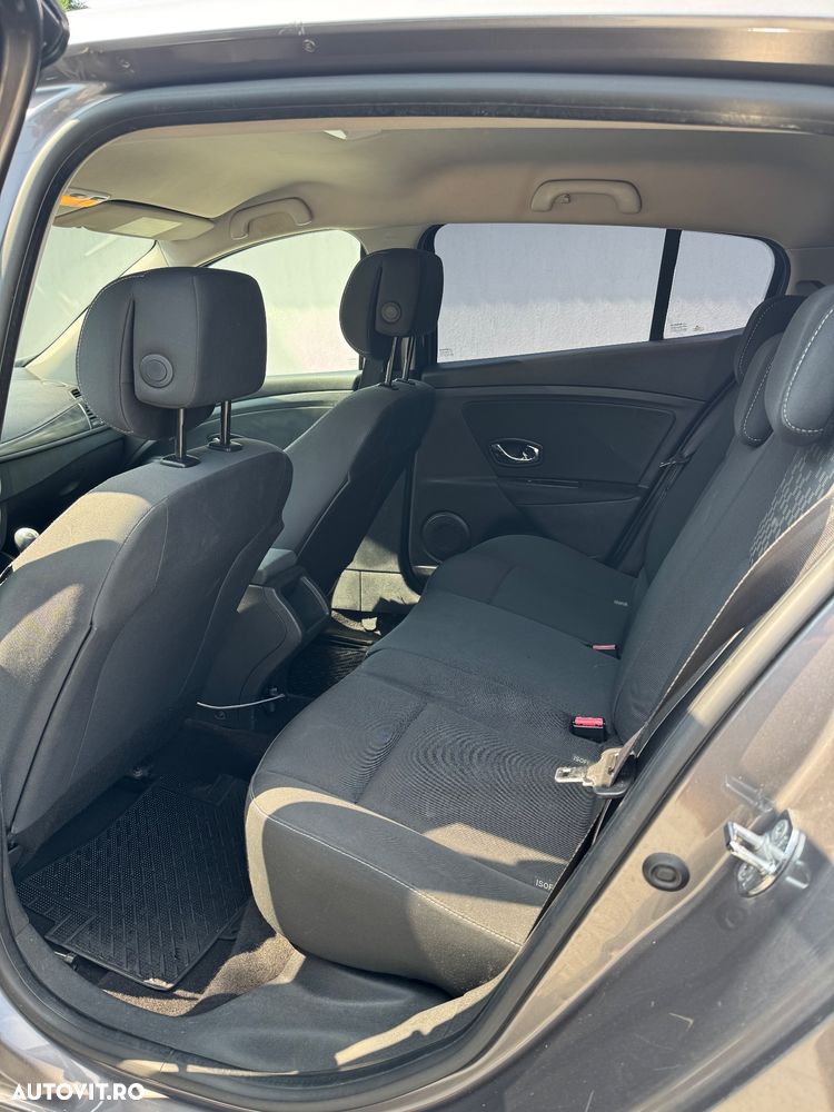 Renault Megane 1.5 dCi Dynamique - 14
