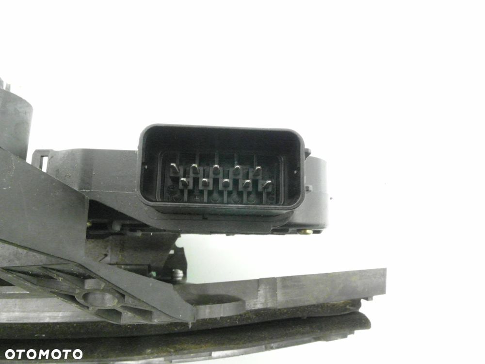 ZAMEK PRAWY PRZEDNI VOLVO S40 II (MS) 30699110 - 2
