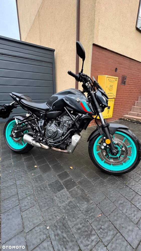 Yamaha MT - 13