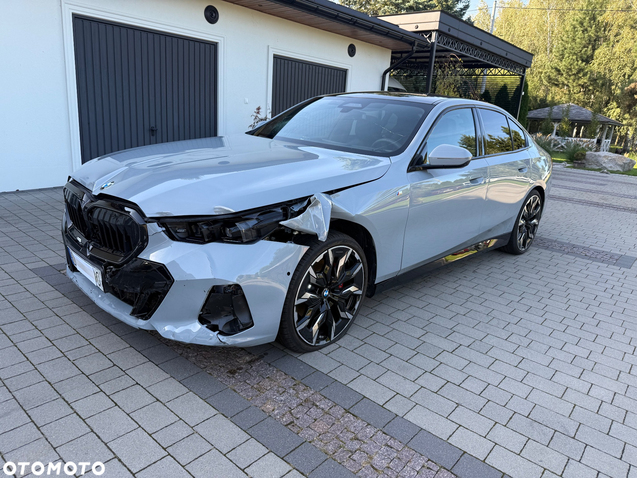 BMW Seria 5 520i mHEV M Sport - 4