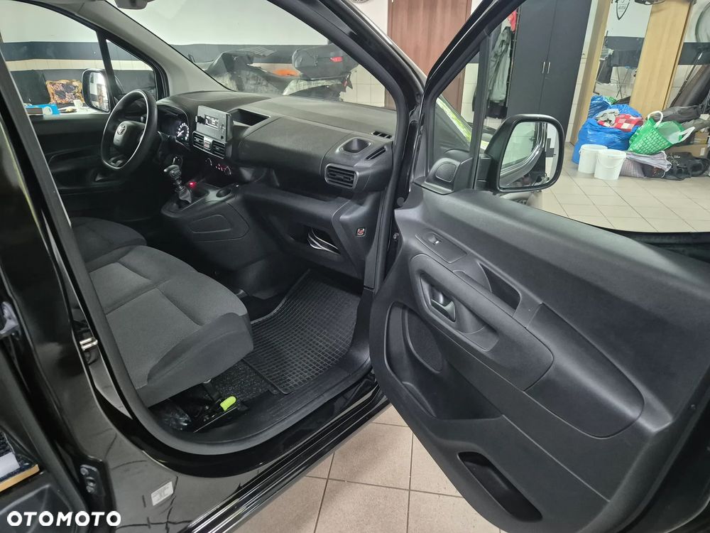Toyota PROACE CITY - 17