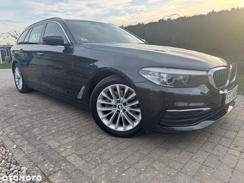 BMW Seria 5 520d Luxury Line sport - 7