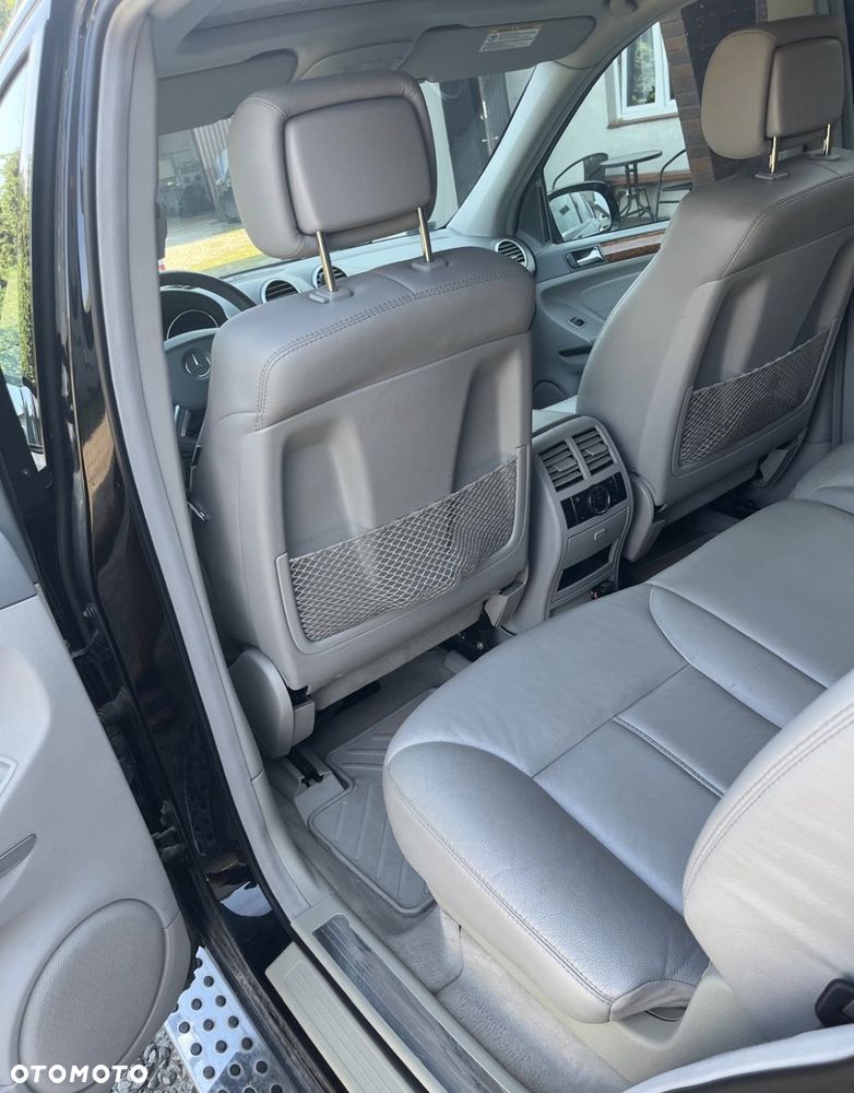Mercedes-Benz GL 320 CDI 4Matic 7G-TRONIC - 7