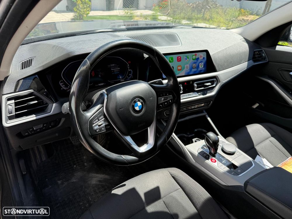 BMW 330 e Pack M Auto - 3