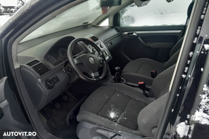 Capac culbutori 03G103469L 03G103469L Volkswagen VW Touran 1 [facelif - 8