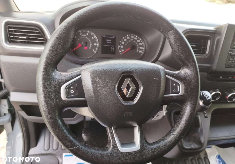 Renault Master - 13