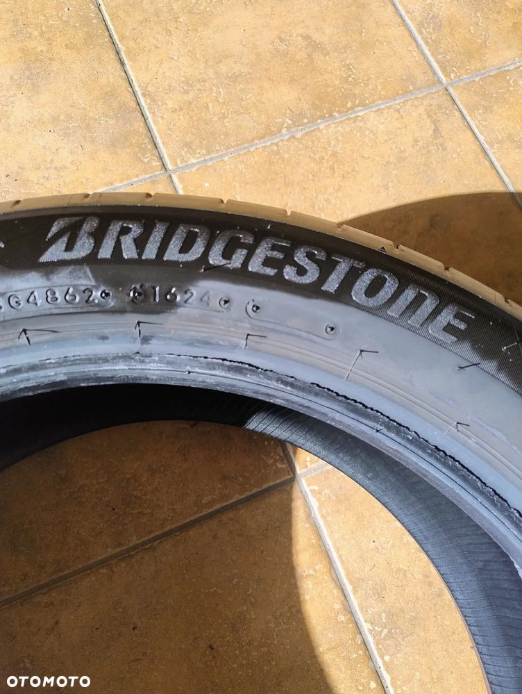 Opony Bridgestone Turanza 6 225/50 R19 100V XL 4 szt. - 3