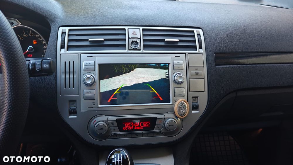 Ford Kuga 2.0 TDCi Titanium - 11