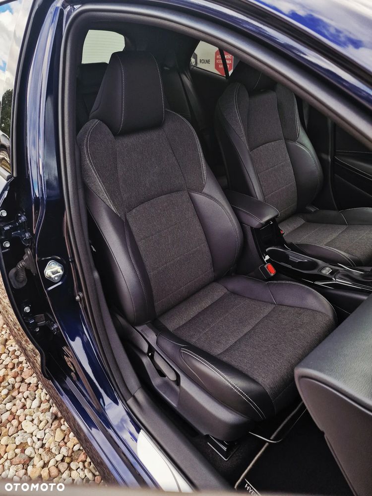 Toyota Corolla 1.8 Hybrid Executive - 30