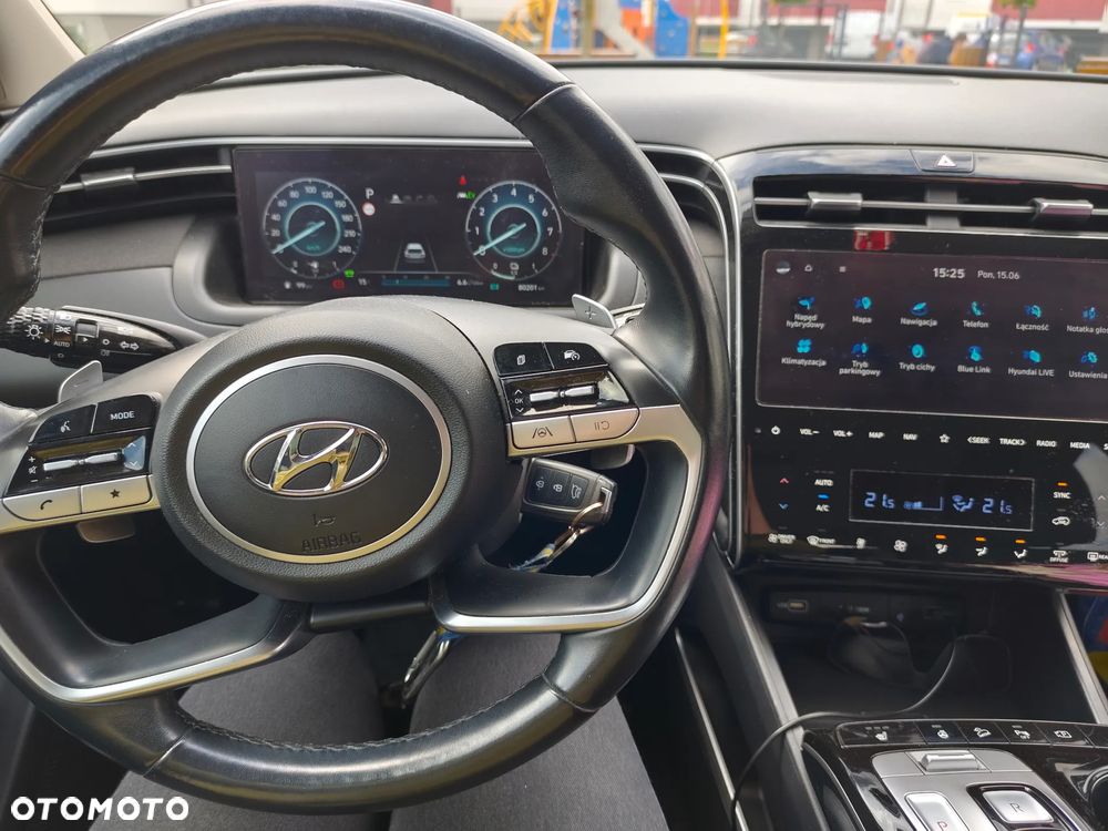Hyundai Tucson - 2