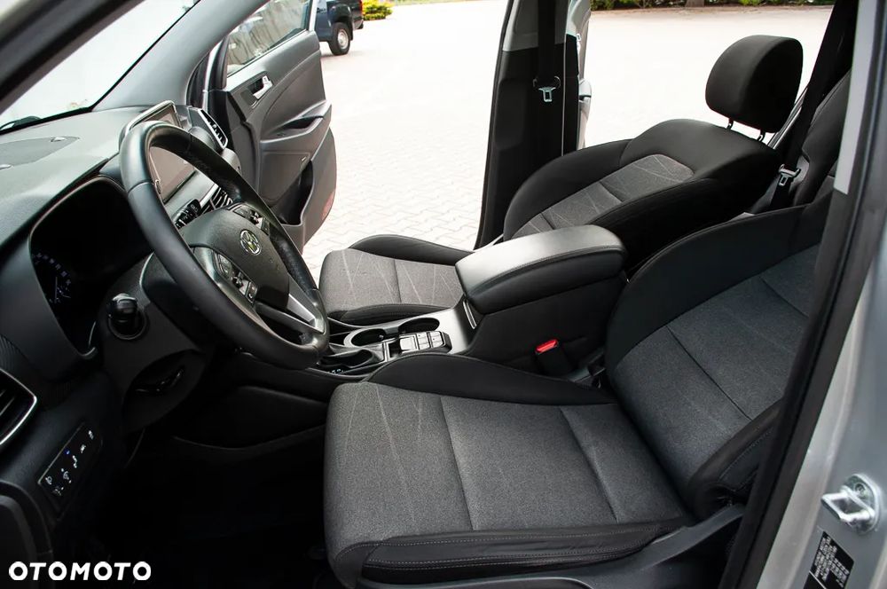 Hyundai Tucson blue 1.6 CRDi 2WD DCT Premium - 19