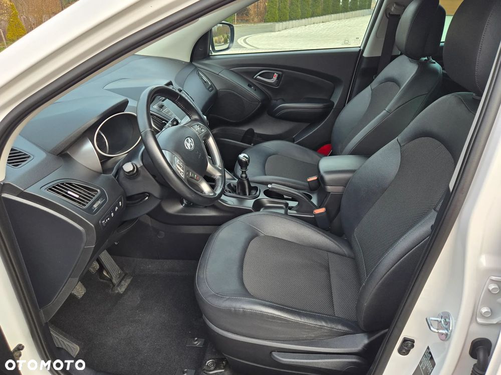 Hyundai ix35 1.7 CRDi 2WD blue Style - 6
