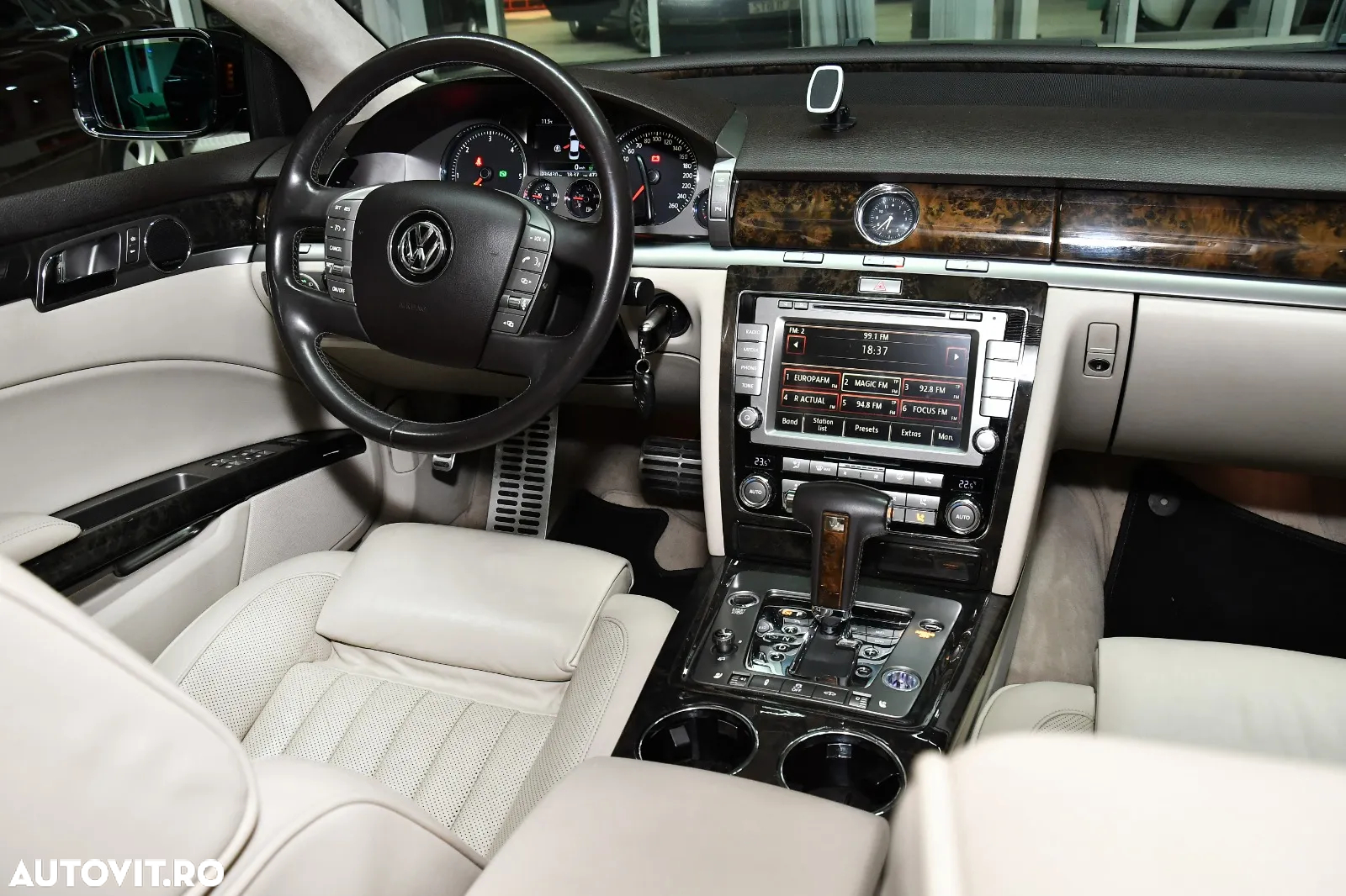 Volkswagen Phaeton 3.0 V6 TDI DPF 4MOTION Automatik (5 Sitzer) - 8