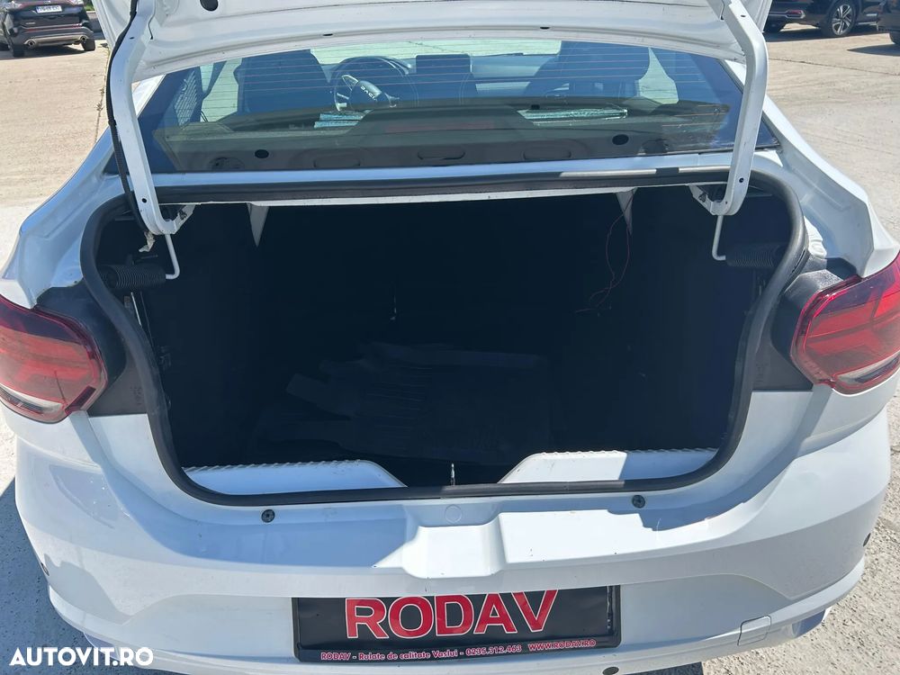 Dacia Logan TCe 90 MT6 Prestige+ - 12