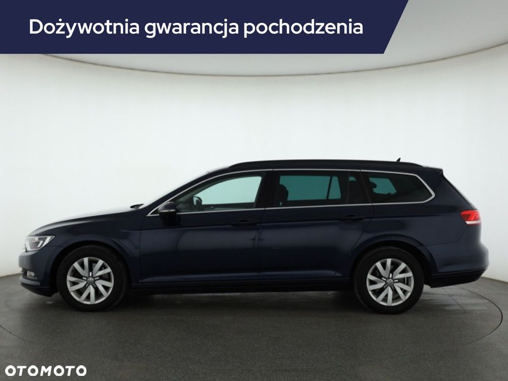 Volkswagen Passat Variant - 4