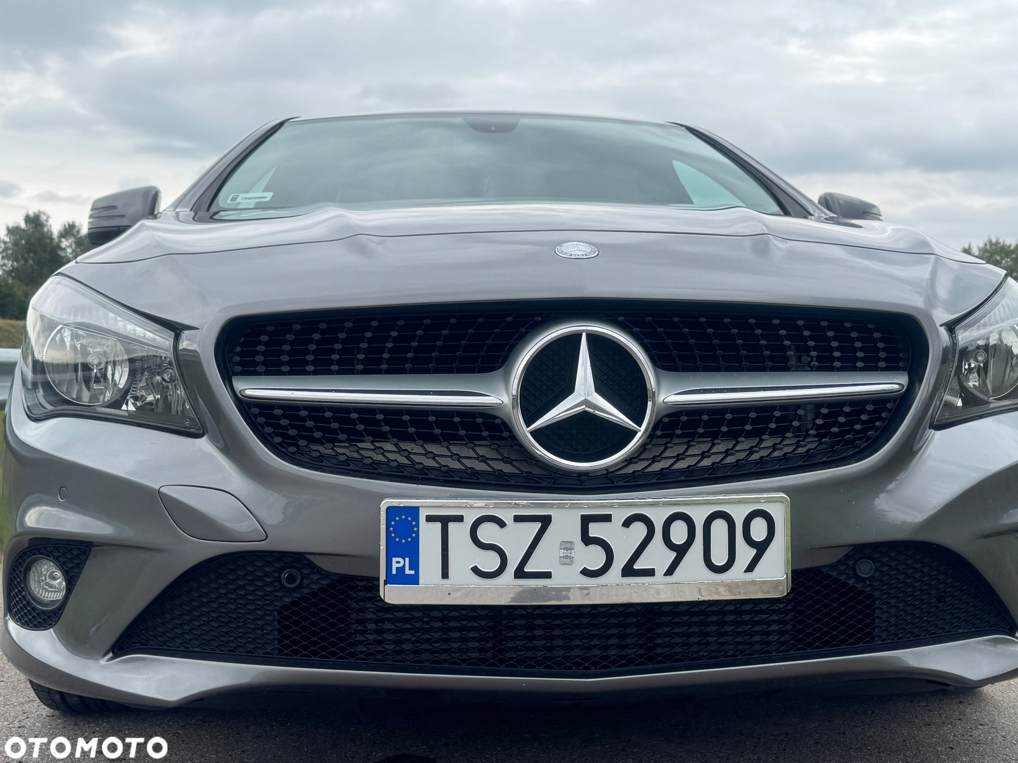 Mercedes-Benz CLA 180 - 4