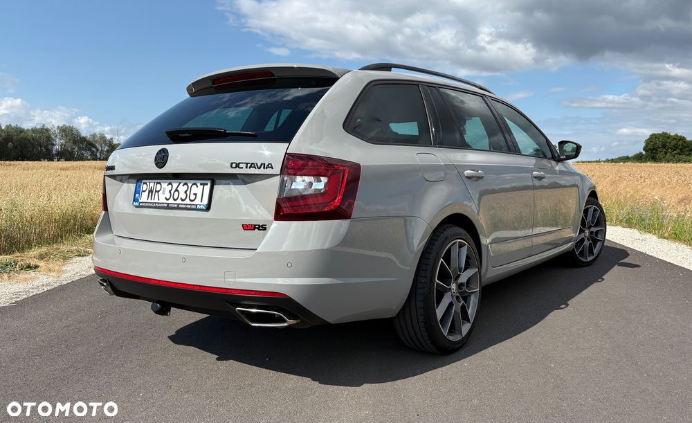 Skoda Octavia 2.0 TSI RS - 6