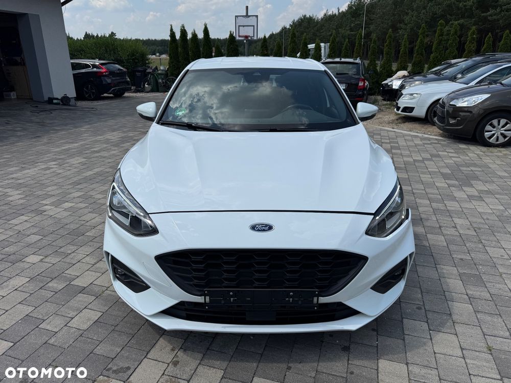 Ford Focus 1.0 EcoBoost Start-Stopp-System ST-LINE DESIGN - 2