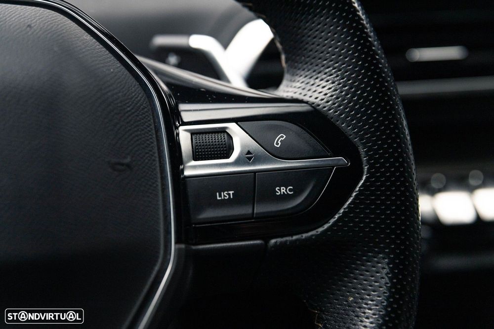 Peugeot 3008 1.6 Hybrid GT e-EAT8 - 39