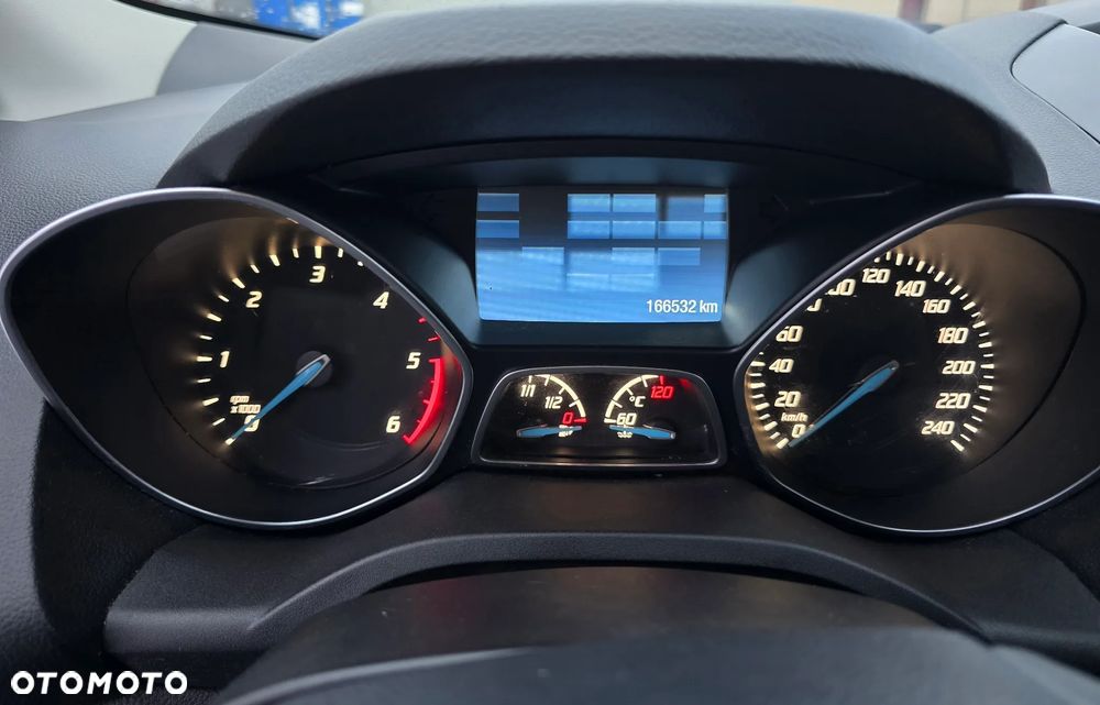 Ford Kuga 2.0 TDCi 4x4 Titanium - 23