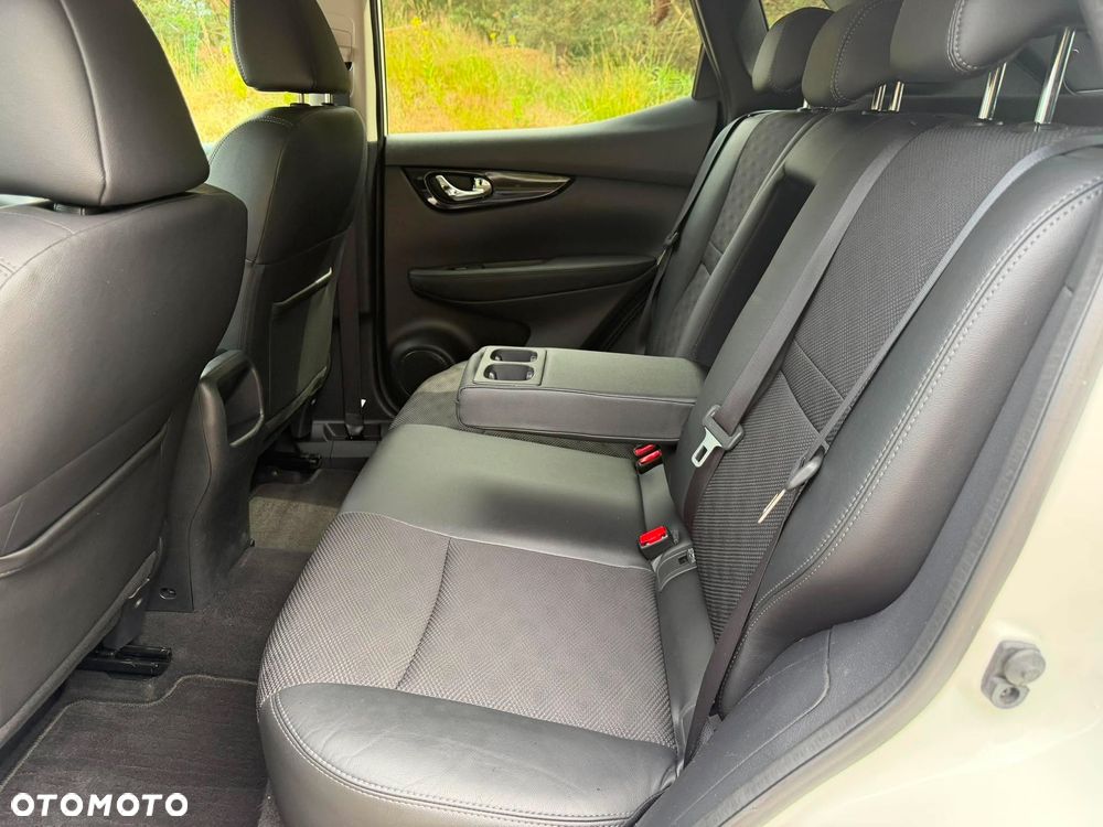 Nissan Qashqai 1.2 DIG-T Tekna - 32