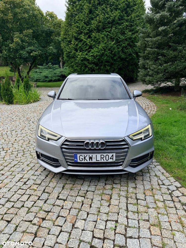 Audi A4 Limousine 2.0 TFSI quattro S tronic sport - 1