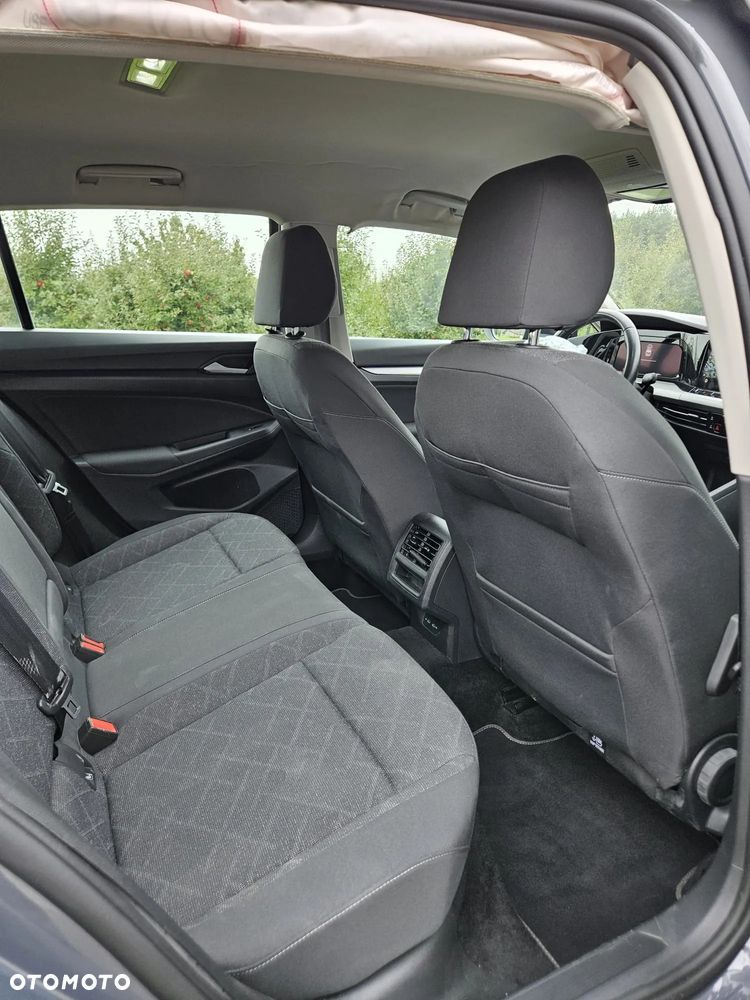 Volkswagen Golf VIII 2.0 TDI Life DSG - 17