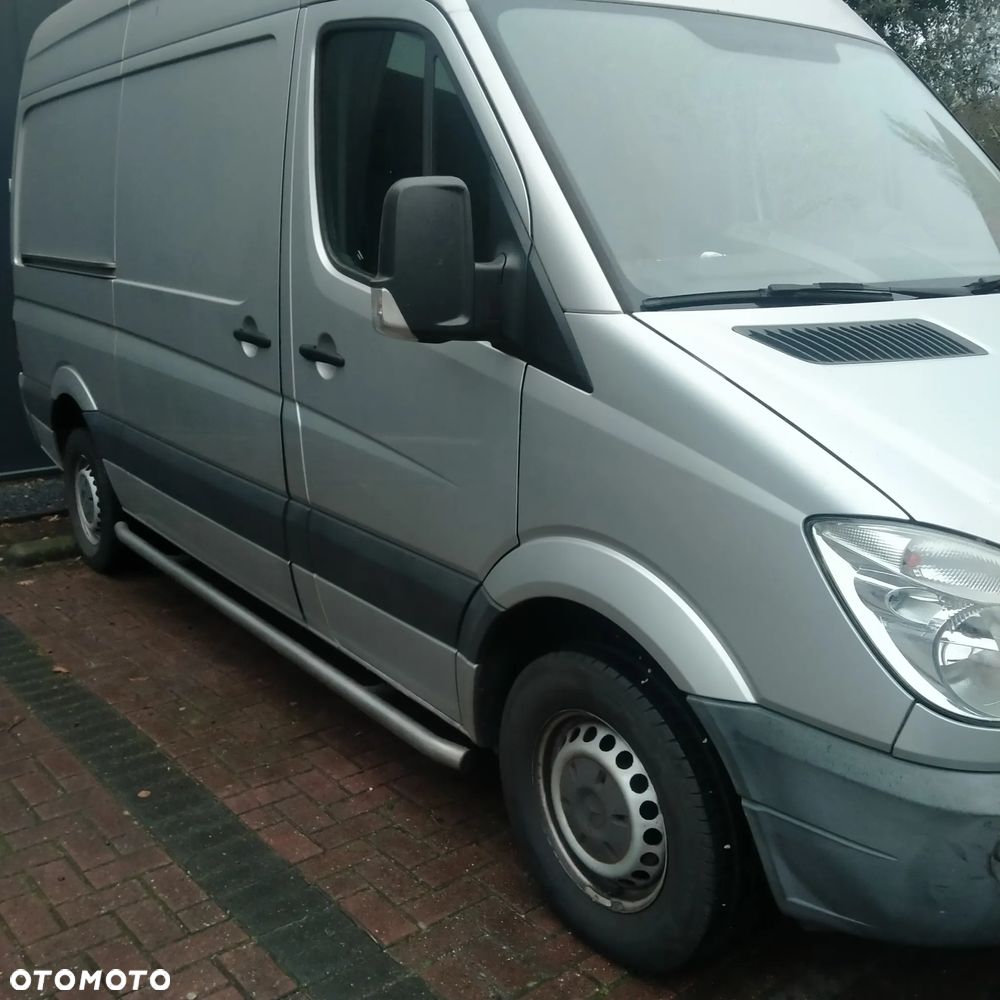 Mercedes-Benz Sprinter - 6