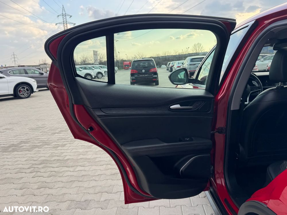 Alfa Romeo Stelvio 2.2 16V AT8 Q4 Lusso Ti - 20