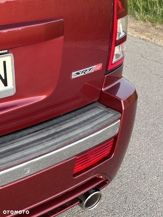 Jeep Grand Cherokee - 16