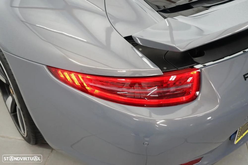 Porsche 911 (991) - 15