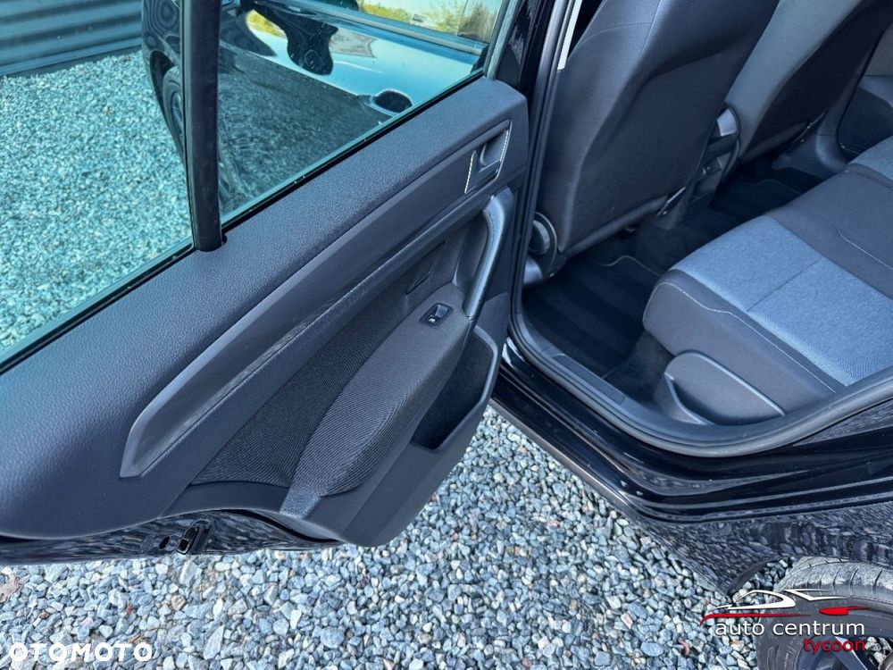 Volkswagen Golf Sportsvan - 34